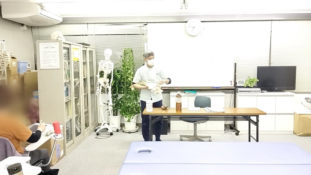 ■肋骨の硬さと椎骨（胸椎）の関係